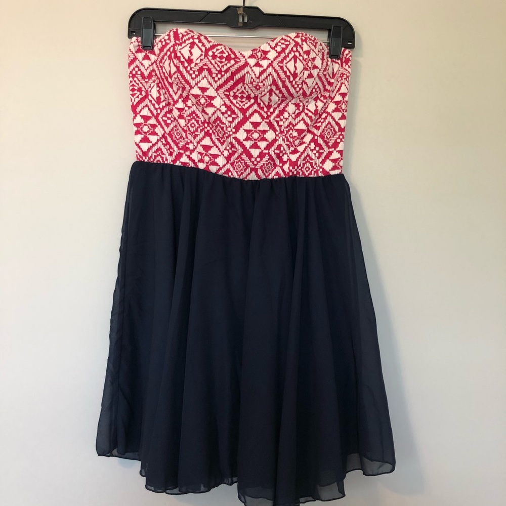 NWT Pink and Navy Strapless Dress